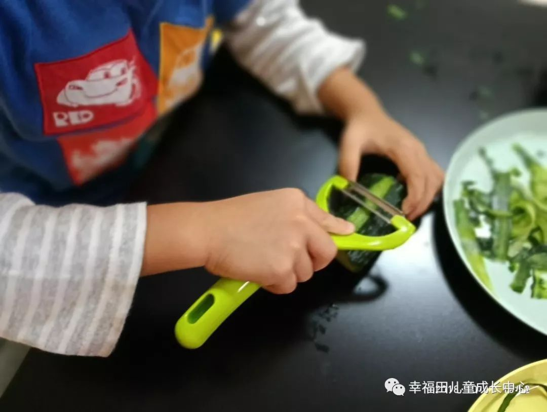 主题活动 | 孩子们的蚯蚓探究日记-幼师课件网第14张图片