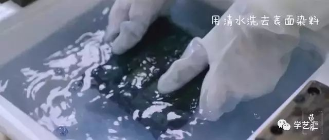 扎染 | 清晰动图，教你学会这门古老而又前卫的“幻术”-幼师课件网第11张图片