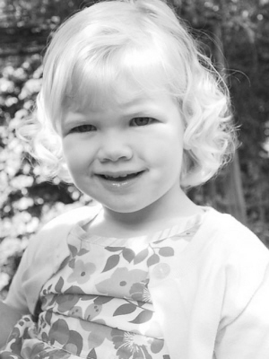 两岁智商152天才女童赶上爱因斯坦-幼师课件网第1张图片