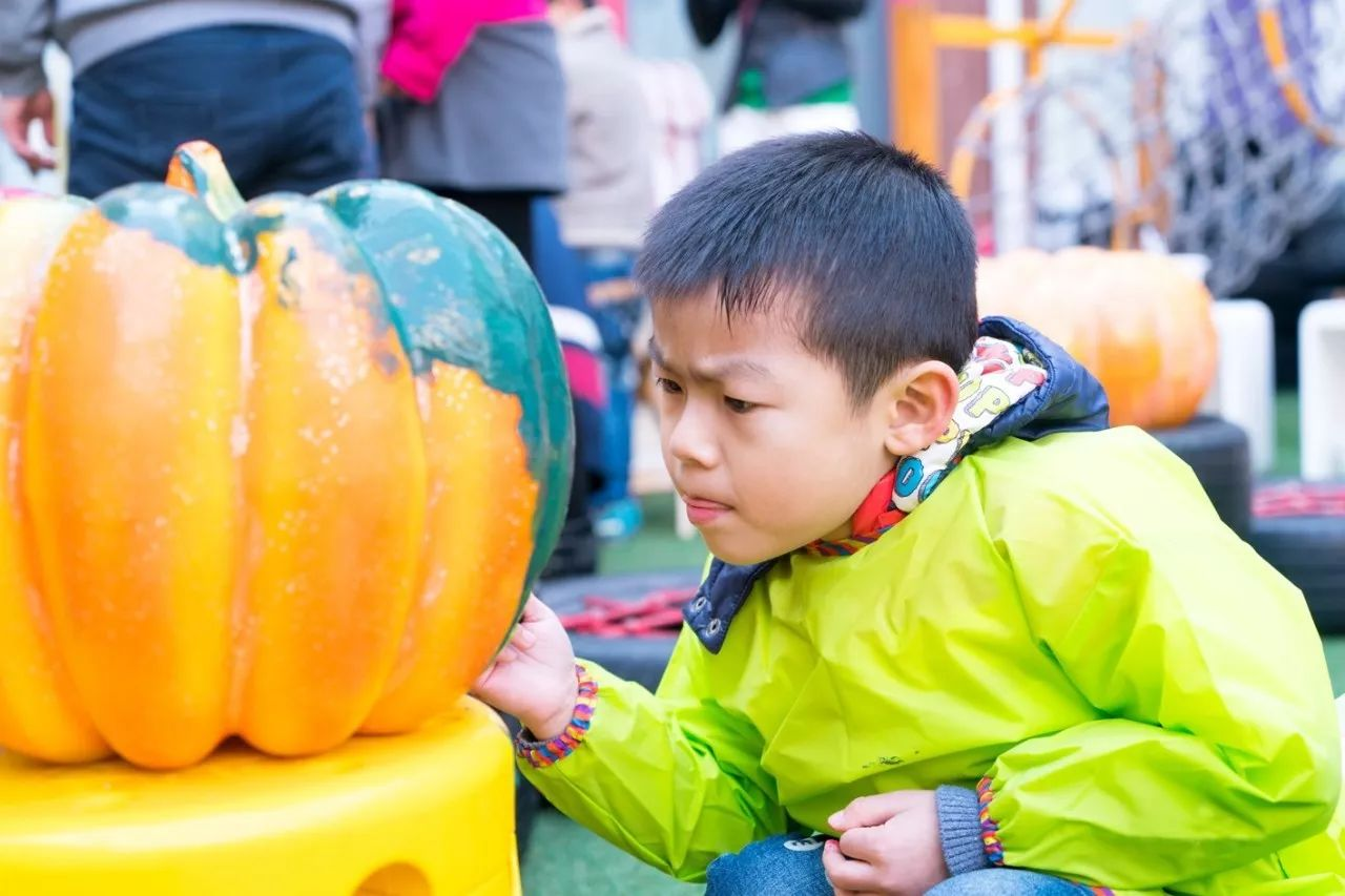 没想到在幼儿园，美术还能这么“玩”！-幼师课件网第21张图片