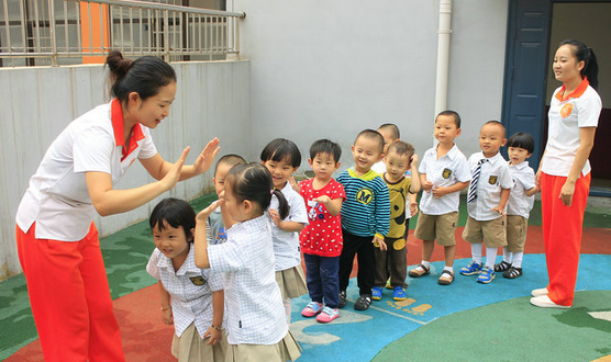 最新中班学期工作总结-幼师课件网第4张图片