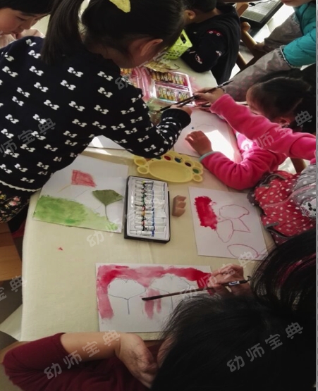中班艺术教案 | 再不开展就晚啦！有趣的叶子系列活动~-幼师课件网第13张图片