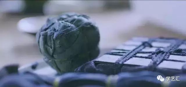 扎染 | 清晰动图，教你学会这门古老而又前卫的“幻术”-幼师课件网第10张图片