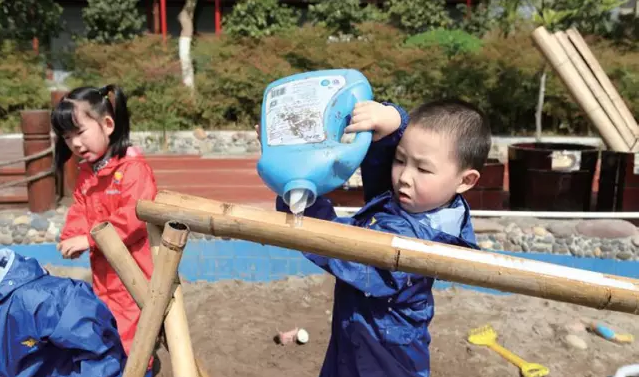 一所“世界级乡村幼儿园”的20个细节-幼师课件网第3张图片