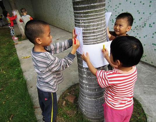 拜访大树主题墙及区角布置-幼师课件网第22张图片