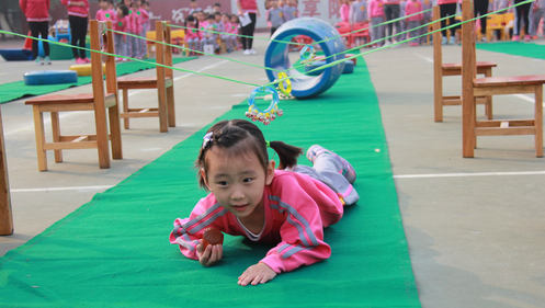 运动会游戏 | 幼儿园大中小班运动会，各班适合的游戏都在这里-幼师课件网第10张图片