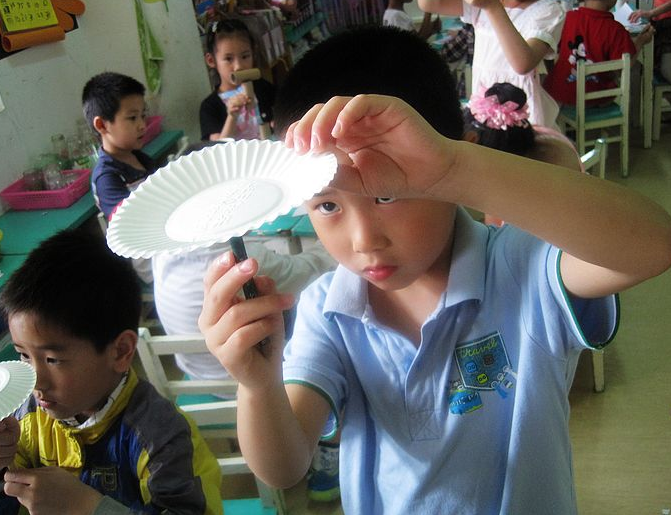 大班科学活动 | 顶纸板-幼师课件网