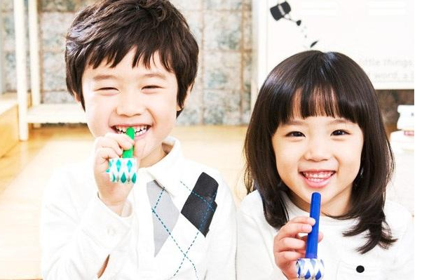 三八节性别教育 | 男孩子、女孩子，我们都是好孩子-幼师课件网第4张图片