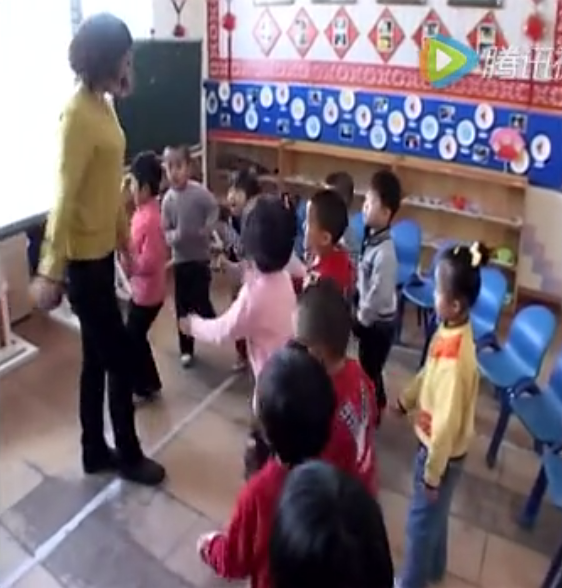 优秀公开课视频 | 小班艺术领域美术活动《颜色小精灵》-幼师课件网