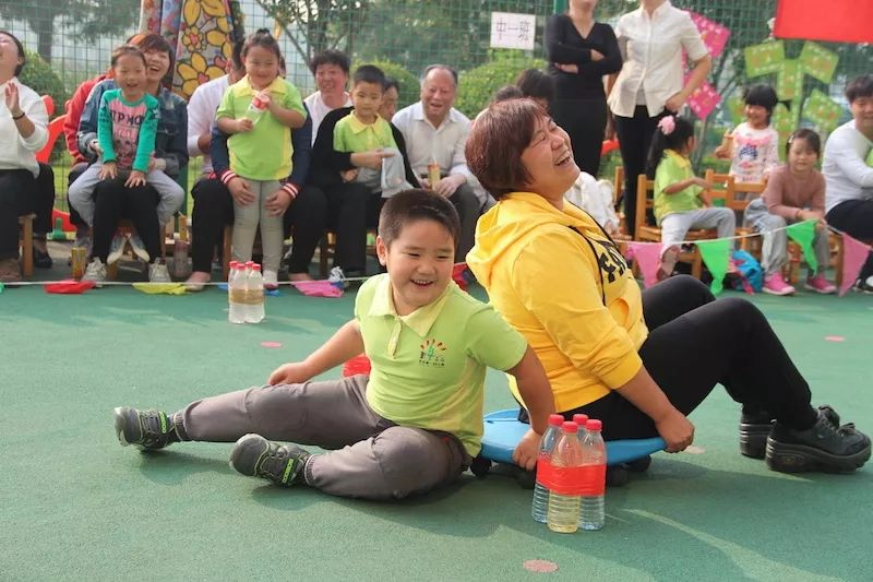 把活动“抛”给家长？可不是咱幼儿园老师图省事儿！-幼师课件网第4张图片