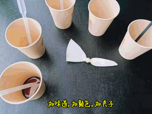 大班艺术领域美术活动 |《防疫海报我来画》防疫面前，人人有责-幼师课件网第6张图片