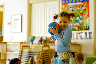 看国外蒙台梭利幼儿园如何给小朋友过生日-幼师课件网第8张图片