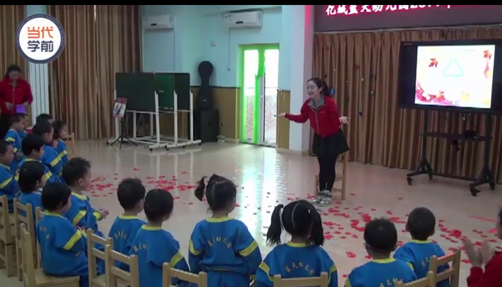 获奖公开课视频 | 小班艺术领域奥尔夫音乐活动《落叶》-幼师课件网第2张图片