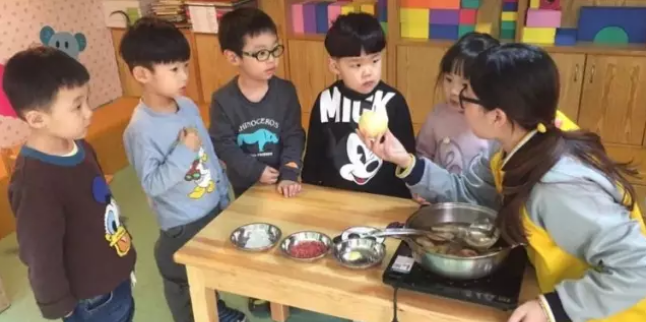 惊蛰到，幼儿园里这么玩！-幼师课件网第3张图片