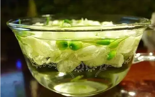 不看就晚了！花期将过，赶紧做道槐花美食吧！-幼师课件网第15张图片