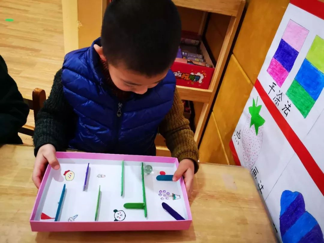 自制玩教具 | 这样益智区的玩教具，瞬间吸引孩子的眼球！-幼师课件网第10张图片
