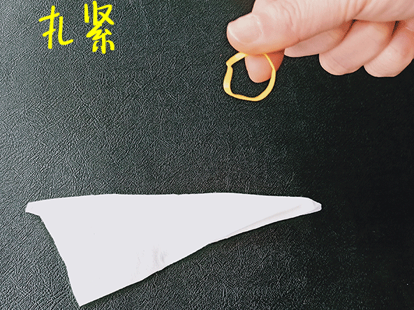 大班艺术领域美术活动 |《防疫海报我来画》防疫面前，人人有责-幼师课件网第5张图片
