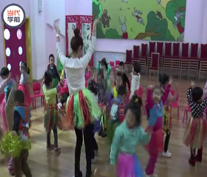 获奖公开课视频 | 中班艺术领域音乐欣赏活动《随风舞动》-幼师课件网第3张图片