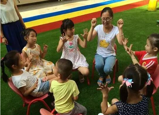 关于朋友的手指游戏-幼师课件网第1张图片