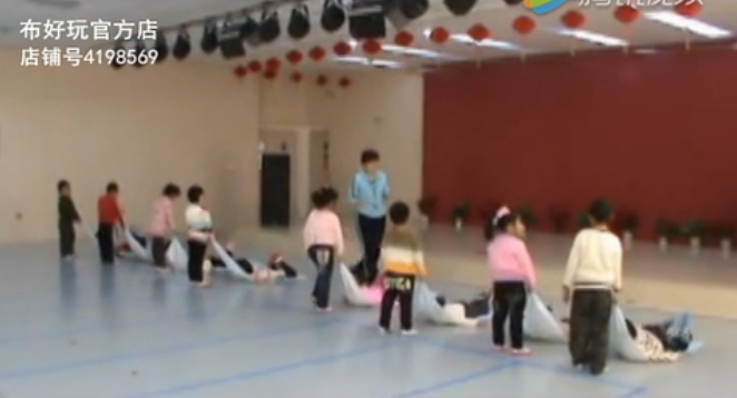优秀公开课视频｜大班健康领域活动《小小飞行员》-幼师课件网第2张图片
