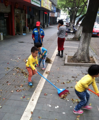 教育随笔 | 爱就在身边-幼师课件网第2张图片