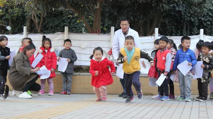 超详细的幼儿园体能测试项目及标准，看完的老师都收藏了！-幼师课件网第20张图片