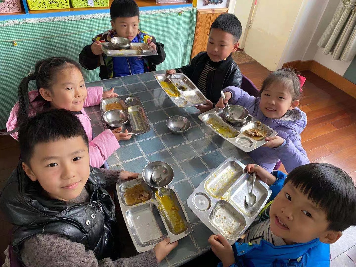 “厉行节约从我做起”--镇东幼儿园春蕾分园-幼师课件网第1张图片