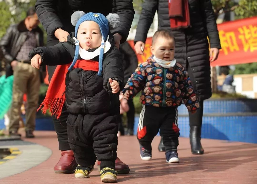 国办发文《关于促进3岁以下婴幼儿照护服务发展的指导意见》-幼师课件网第5张图片