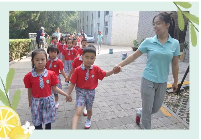 学前教育宣传月 | 我骄傲，我是幼儿园老师-幼师课件网第12张图片