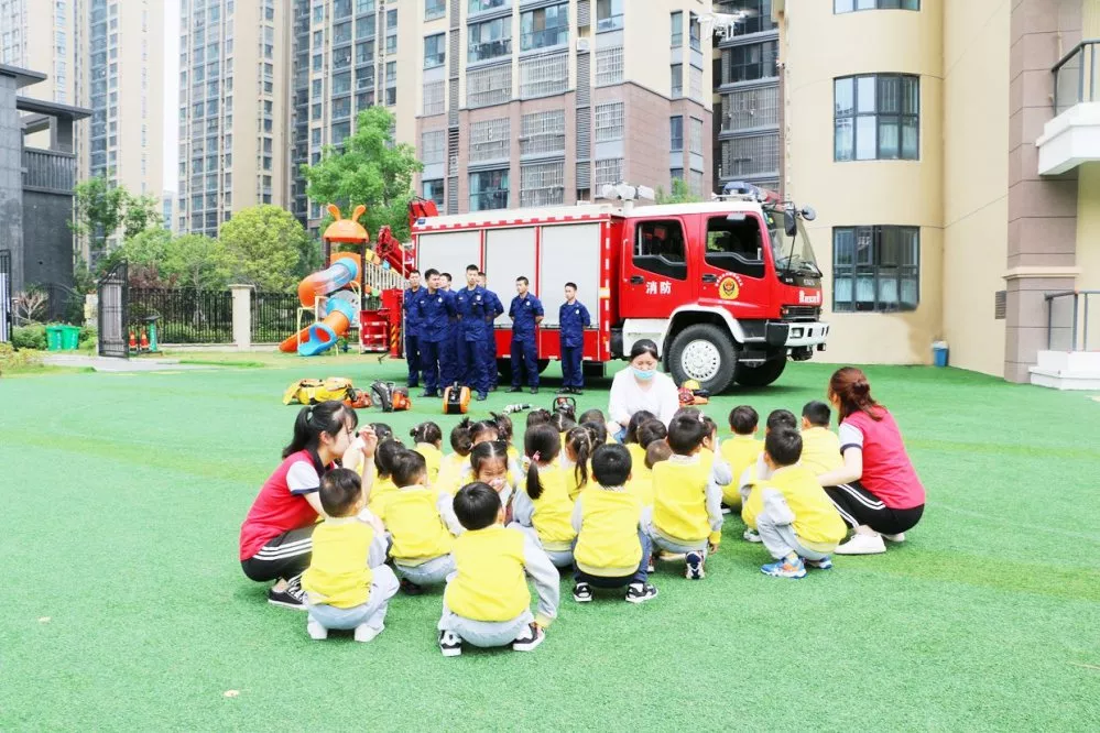 幼儿园发生火灾时，怎么办？逃生必备小知识学起来~-幼师课件网第12张图片