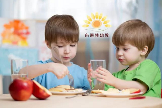 家园必读 | 我们不强迫孩子去分享-幼师课件网第29张图片