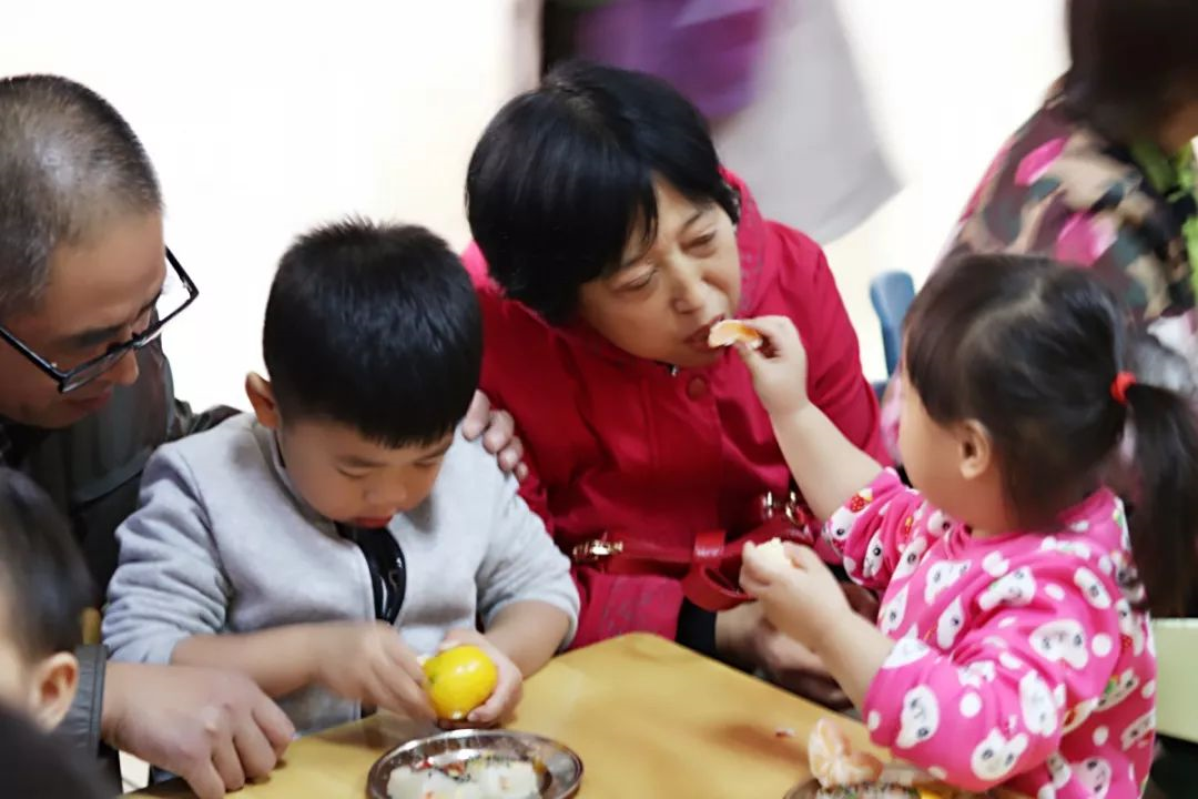 重阳节活动方案 | 你要的大中小班各个领域都有哒~-幼师课件网第6张图片