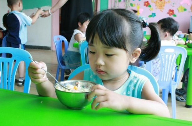 班里有类孩子，名叫“总是听不见”-幼师课件网第3张图片