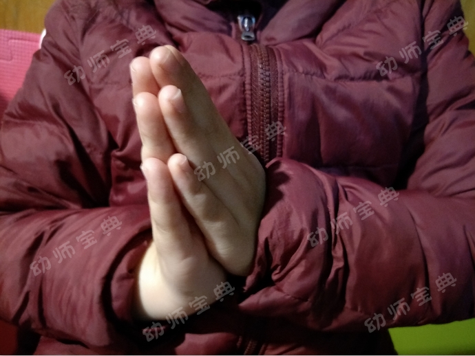 手指操视频 | 《立春》《雨水》《惊蛰》《二月二》-幼师课件网第13张图片