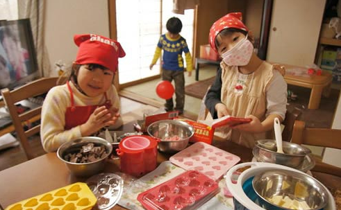 【看国外】日本幼儿园的游戏教育-幼师课件网第2张图片