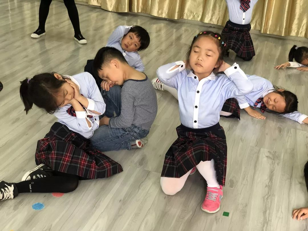 大班艺术领域音乐活动 |《春晓》-幼师课件网第4张图片