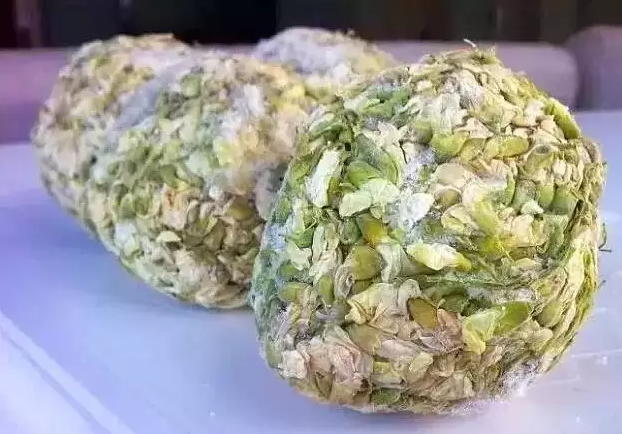 不看就晚了！花期将过，赶紧做道槐花美食吧！-幼师课件网第16张图片