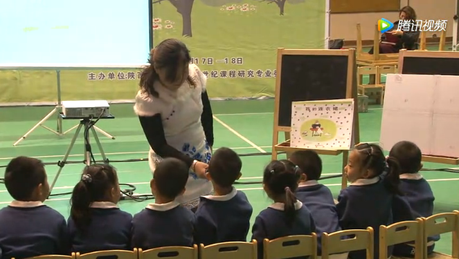 优秀公开课视频 | 中班语言领域活动《小兔子的连衣裙》-幼师课件网第2张图片