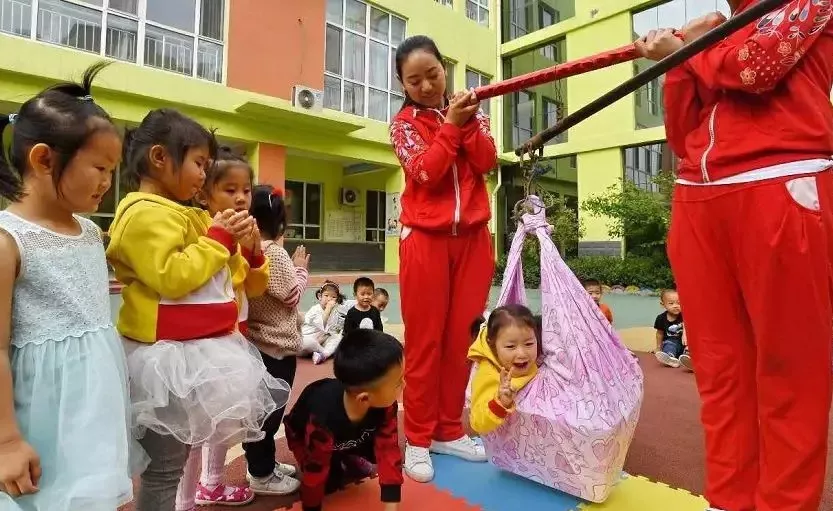 立秋节气活动 | 这10个有趣的活动，带孩子了解时令的秘密-幼师课件网第8张图片